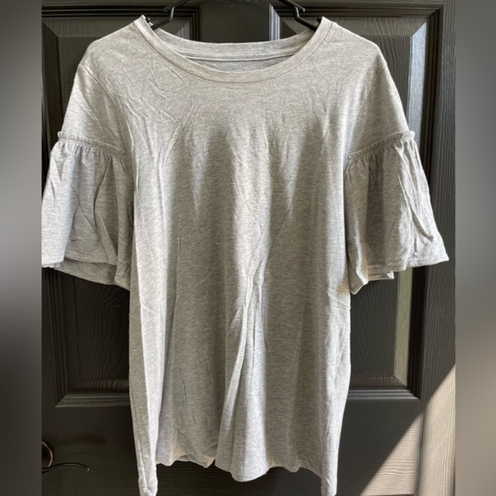 Banana Republic Gray Knit‎ Top, Ruffle Sleeve